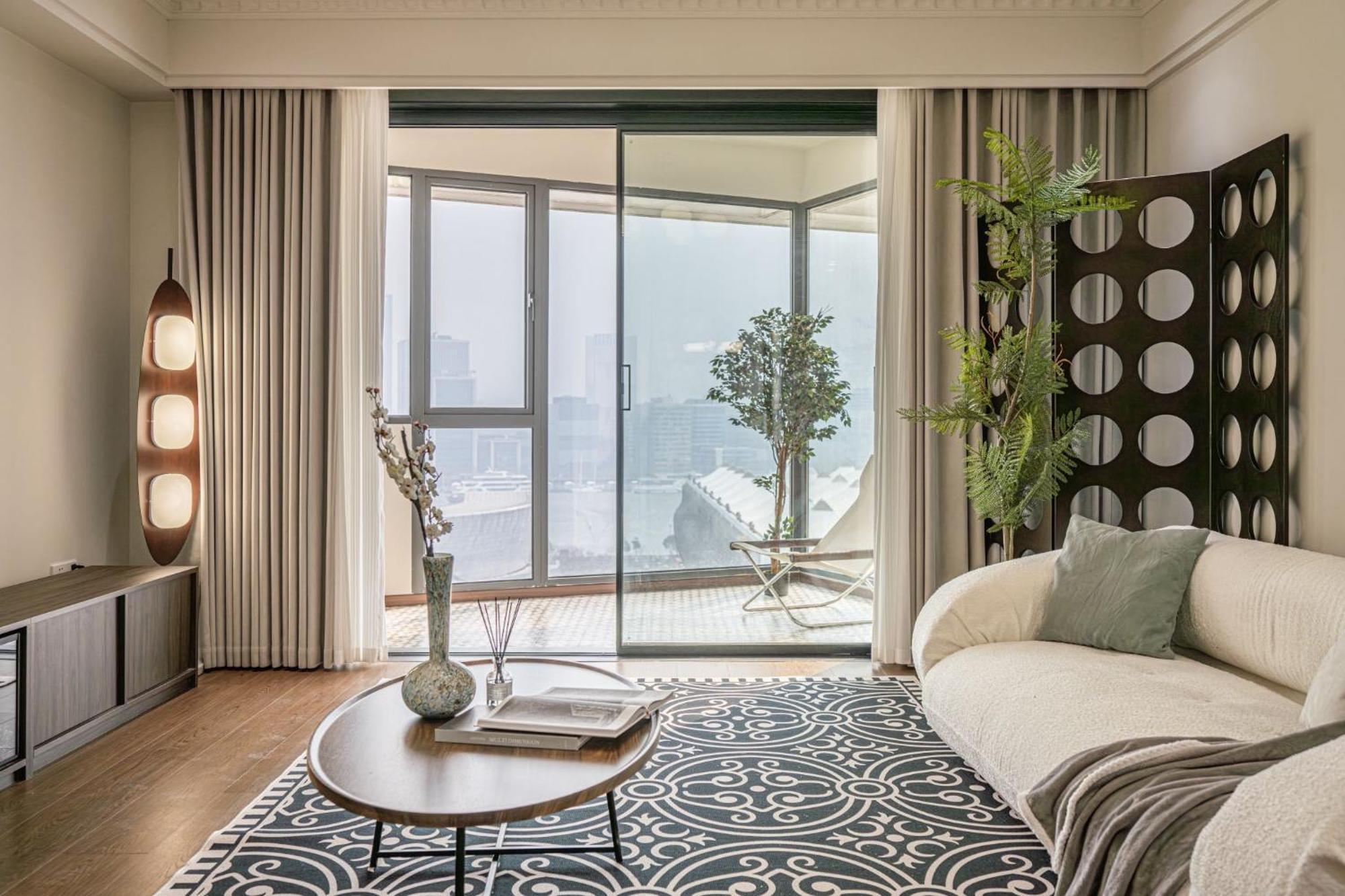 Ehub - Spacious With Bund View In Yaojiang Garden Apartment Shanghai
